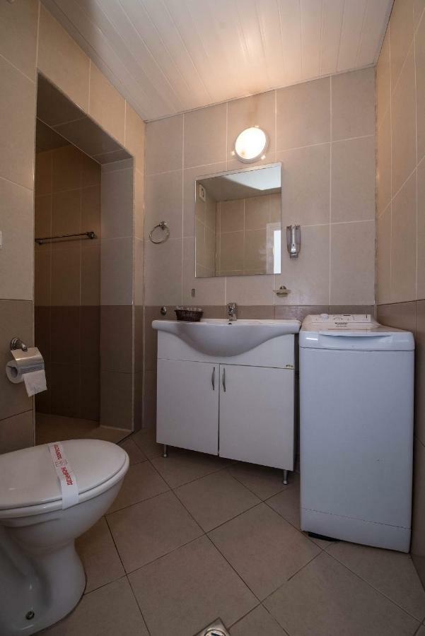 Cherry Garden1 Apartments Несебир Екстер'єр фото