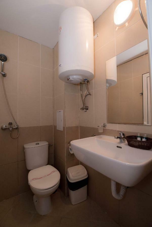Cherry Garden1 Apartments Несебир Екстер'єр фото