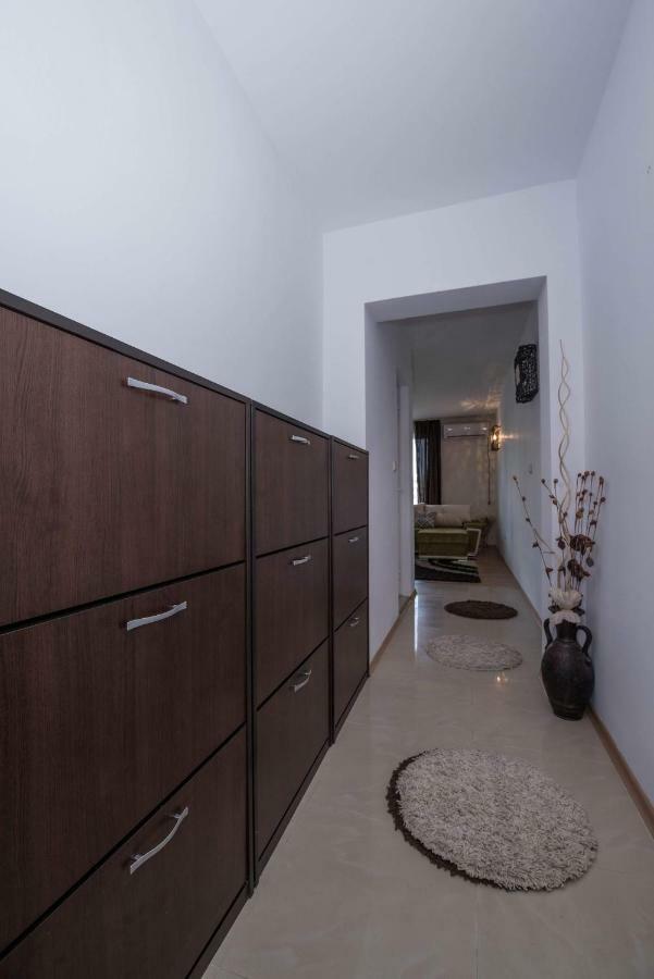 Cherry Garden1 Apartments Несебир Екстер'єр фото